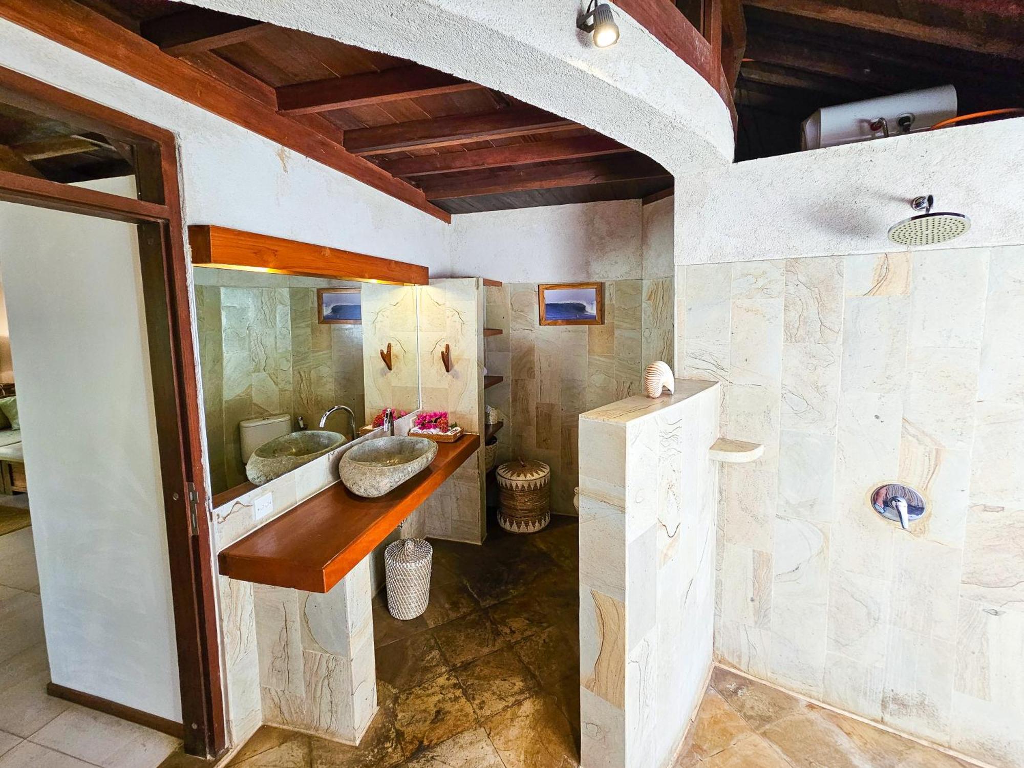 Keong Villas Nembrala 外观 照片